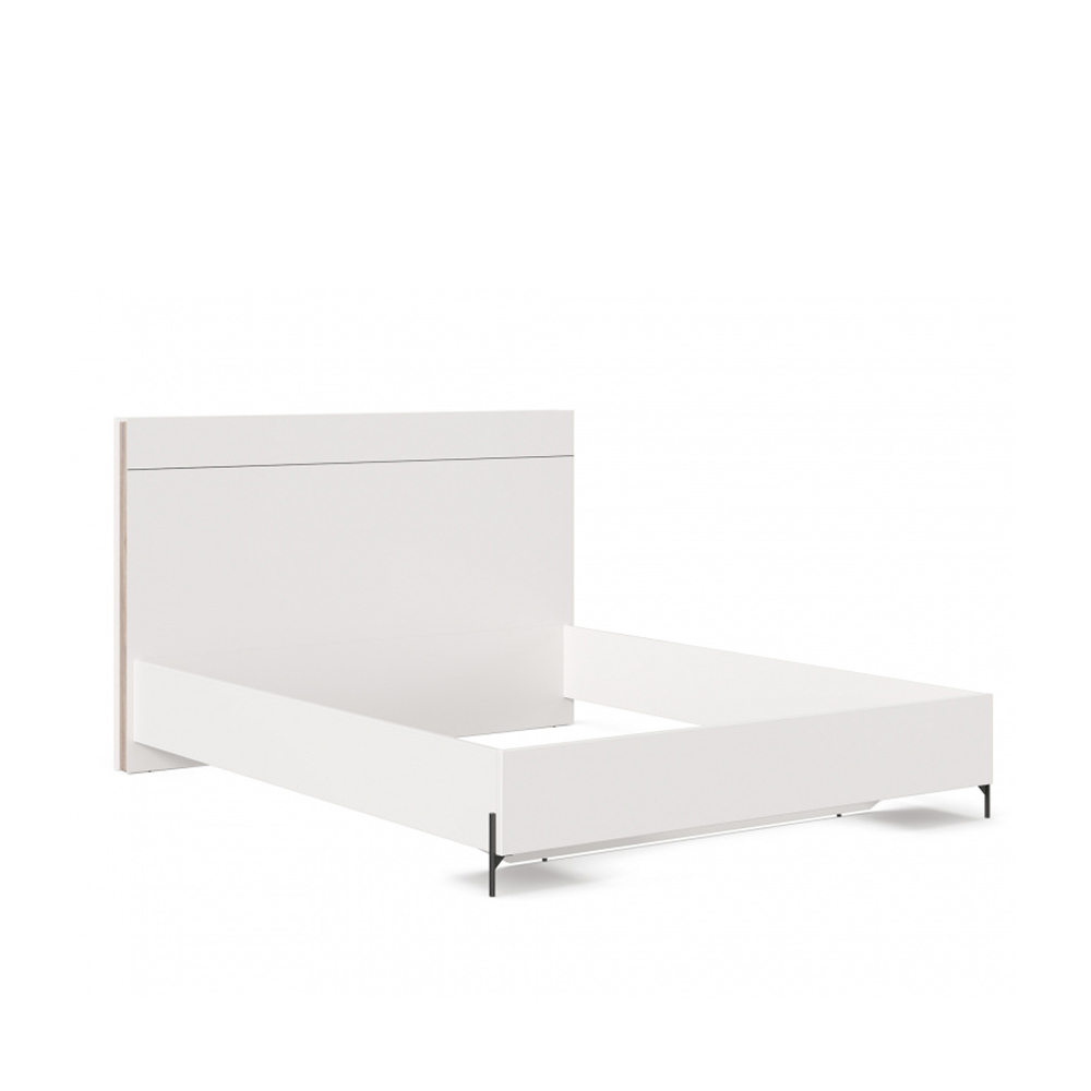 Bed 1600 Wooden slats OK